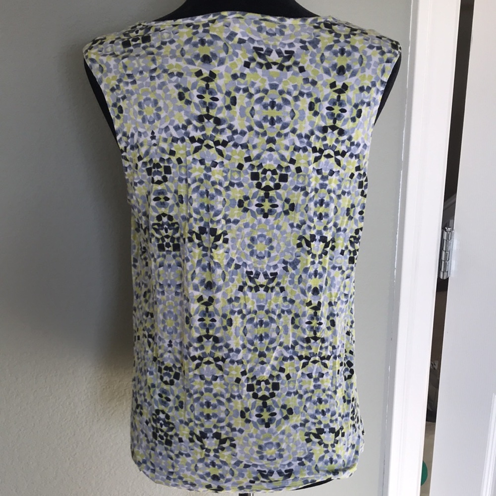 CAbi keyhole top size medium mosaic pattern - Picture 2 of 7